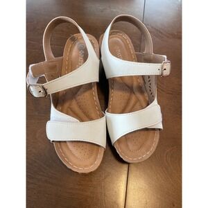 Patrizia by Spring Step White Wedge Sandals Womens Size 38 Buckle Ankle Strap